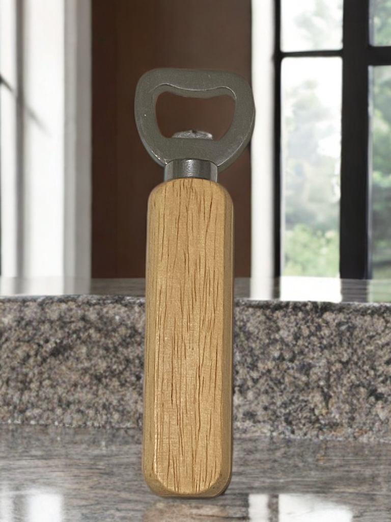 Apribottiglie personalizzato con manico in legno
